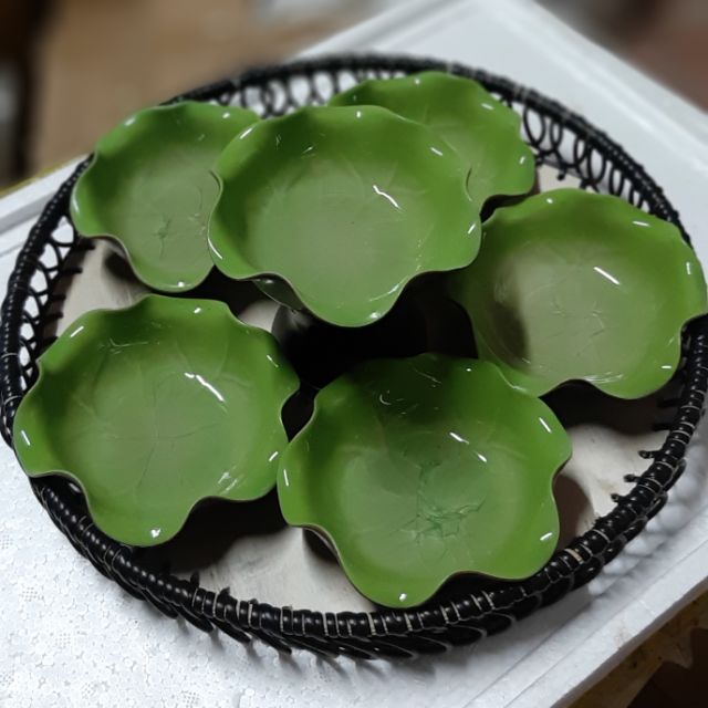 Khay lẩu kem lá sen