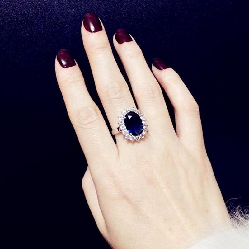 Beautiful elegant blue gemstone silver plated ring