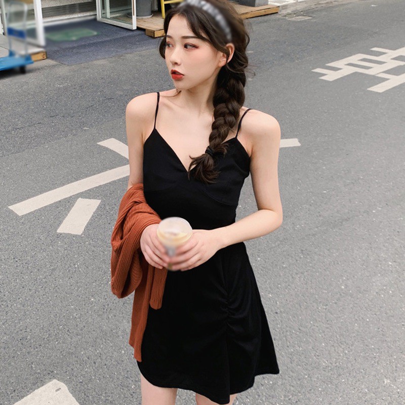 Đầm ôm ngắn 2 dây kiểu dáng thời trang quyến rũ