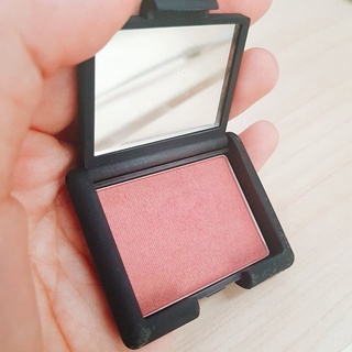 Phấn má Nars màu Organism
