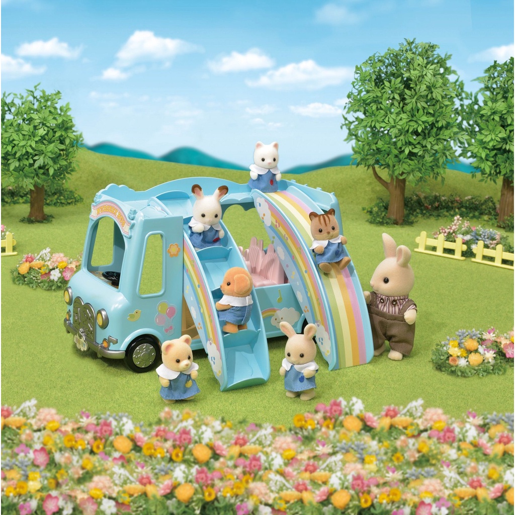 Đồ Chơi Sylvanian Families Xe Buýt Trường Mẫu Giáo Sunshine Nursery Bus