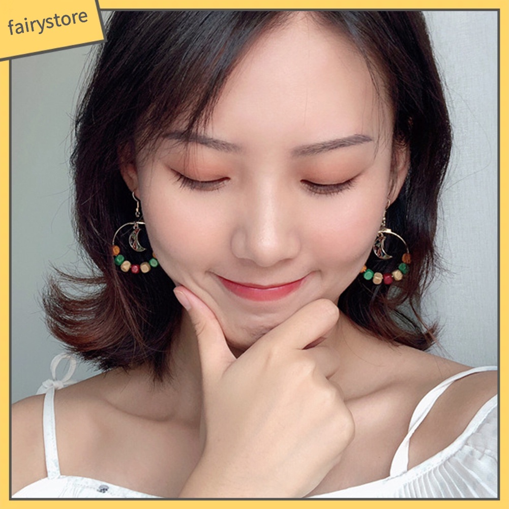 Bông Tai Hình Mặt Trăng Tròn Bằng Gỗ Dành Cho Nữ