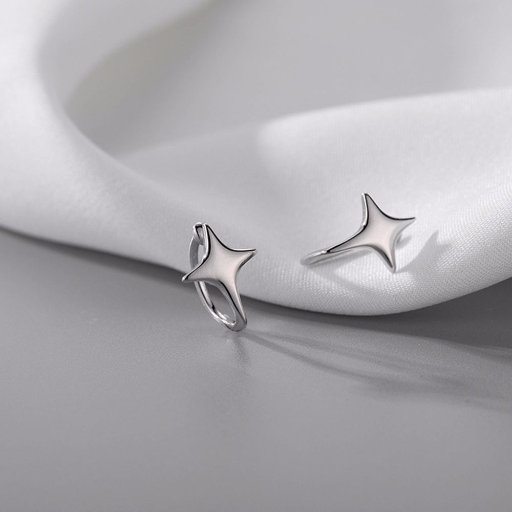 Bộ 2 Khuyên Tai Kẹp Vành Hình Ngôi Sao Nhiều Màu Sắc Phong Cách Hàn Quốc Đơn Giản Cho Nữ