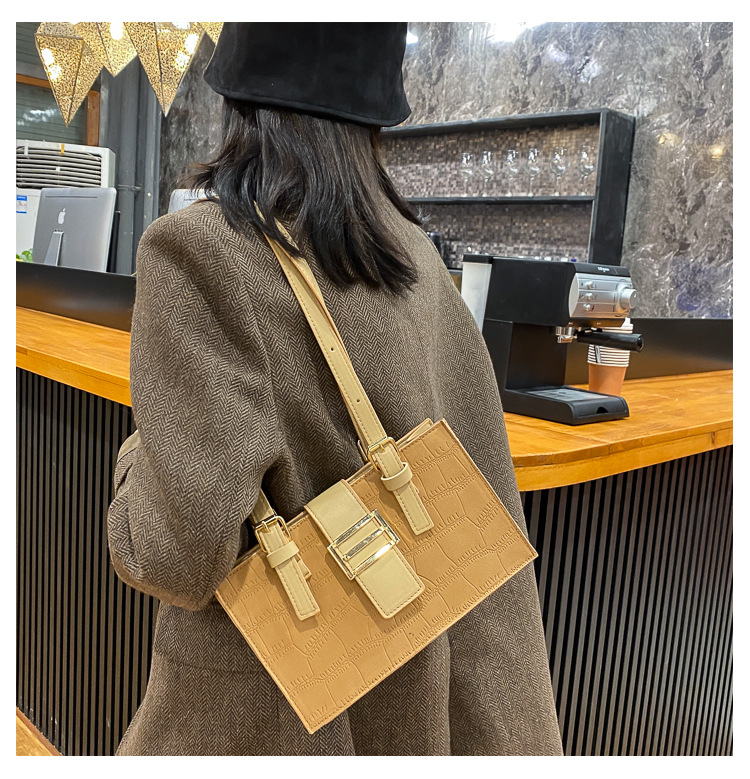 Túi đeo vai xách tay IELGY thời trang dành cho nữ