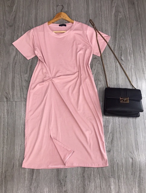 Váy xoắn eo cực xinh | BigBuy360 - bigbuy360.vn