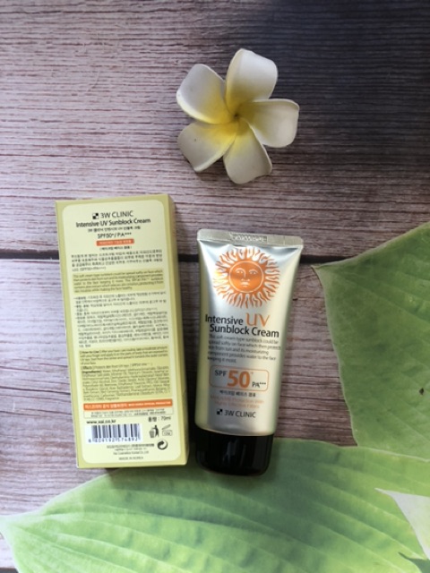 Kem chống nắng 3w Clinic Intensive UV Sunblock Cream SPF 50