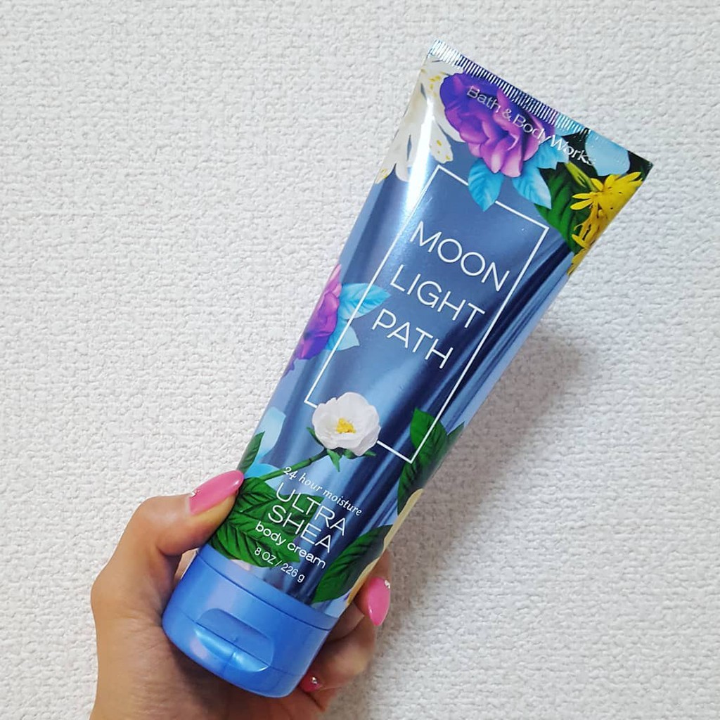 Kem dưỡng thể toàn thân Moon Light Path - Bath And Body Works (226g)