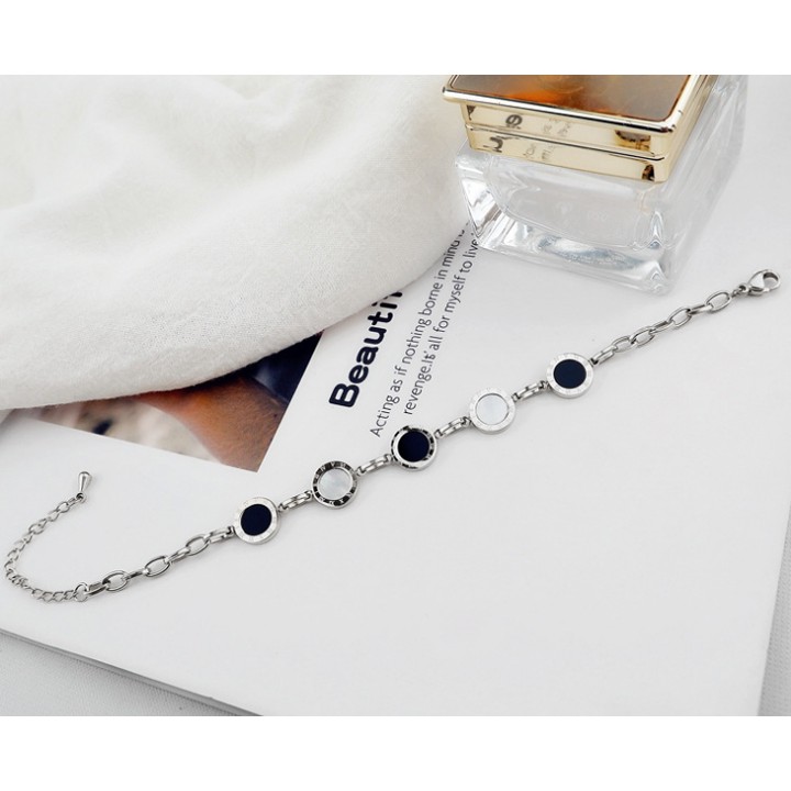 LẮC TAY TITAN SỐ LA MÃ TA128 SIÊU ĐẸP BỀN MÀU