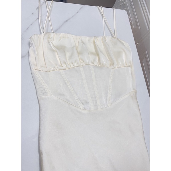 Jane Đầm trắng dự tiệc cổ tích thiết kế gân eo tiên cá thanh lịch sang trọng