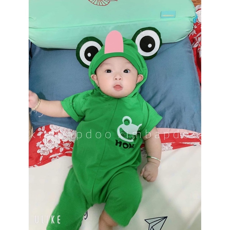 BODY ĐÙI ẾCH CHO BÉ YÊU