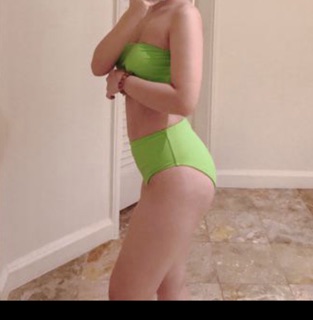 Bikini cúp ngang phong cách châu âu