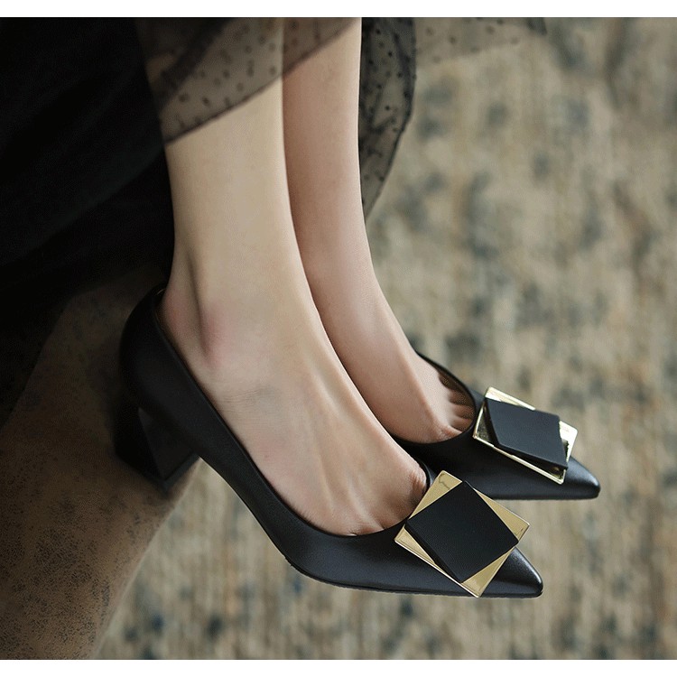 Giày cao gót nữ bít mũi phối khóa vuông gót khoét bán nguyệt - Giày cao gót 7cm - Giày nữ da mềm gồm 3 màu - Linus LN297
