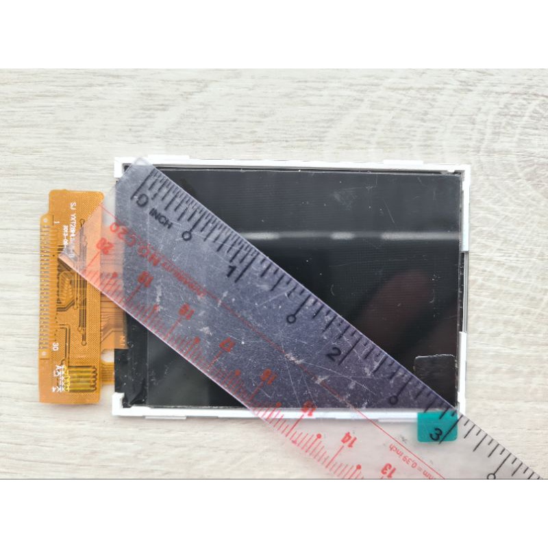Màn hình mobiistar B820 , 30 chân , 2.8 inch , kích thước 7 x 5 mm