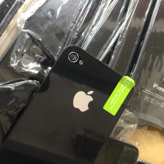 Nắp lưng iPhone 4/4S zin 100%