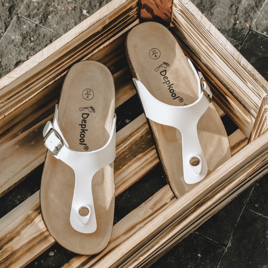 Slipper Birken đế trấu chữ T nam nữ -  da PU B01 màu đen - trắng