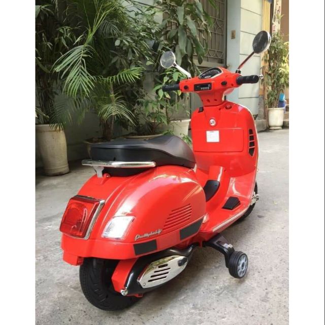 XE MÁY ĐIỆN TRẺ EM VESPA 2019.