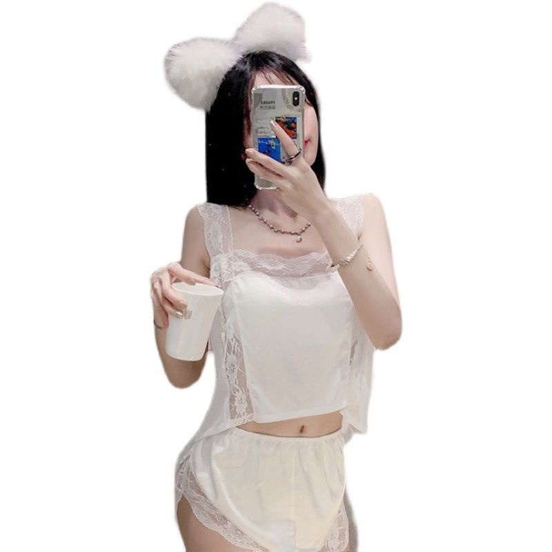 Bộ Đồ Ngủ Hai Dây Bằng Lụa Lạnh Viền Ren + Quần Short Gợi Cảm Cho Nữ 2021