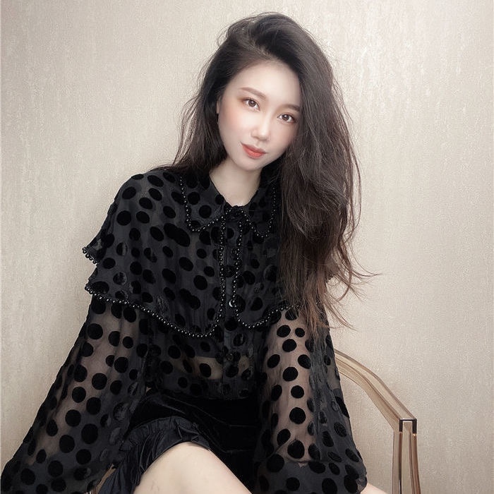 Áo sơ mi lưới mỏng dáng rộng tay lồng đèn đính kim cương kiểu Pháp thu đông cho nữ