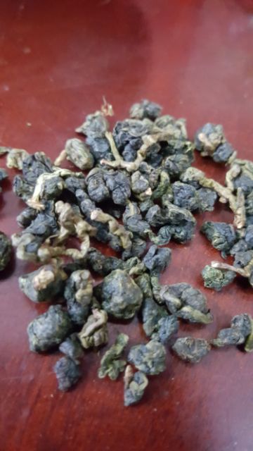 Trà Ô Long thượng hạng 250g | BigBuy360 - bigbuy360.vn