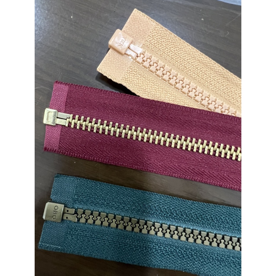 43~59cm) 3 MÀU-Dây kéo phao, nylon hiệu YKK, CMZ, XBL,IDEAL để may áo khoác, áo phao hàng tốt VNXK.