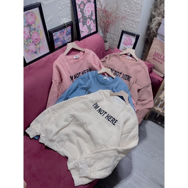 Áo nỉ hoodies cổ tròn in chữ