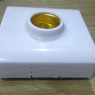 Đuôi đèn vuông ốp nổi gắn trần, tường E27 - Đế mỏng và dầy (tự chọn)