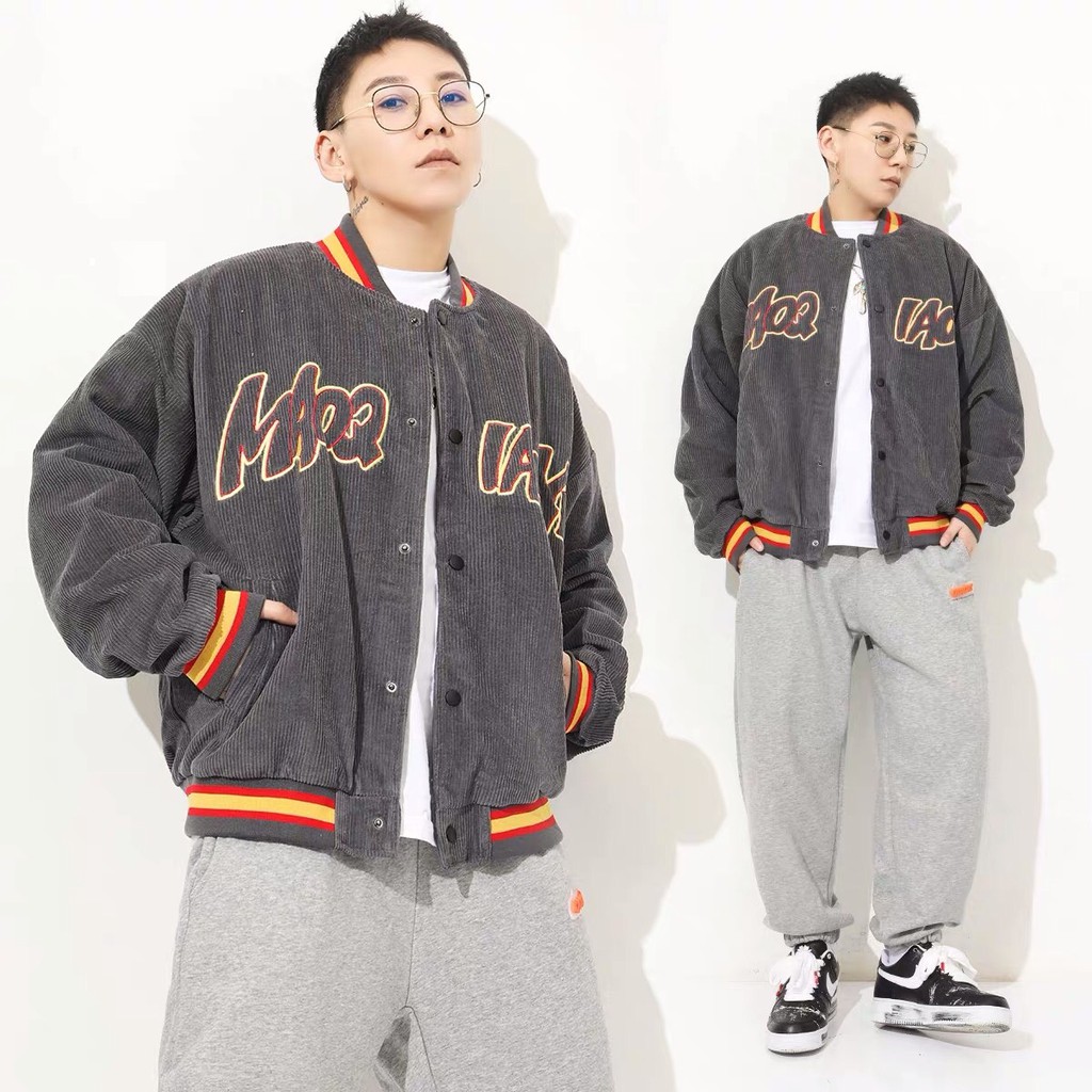 Áo Khoác Bomber kaki NHUNG Gân Thêu Chữ Form Rộng Unisex Nam Nữ Ulzzang