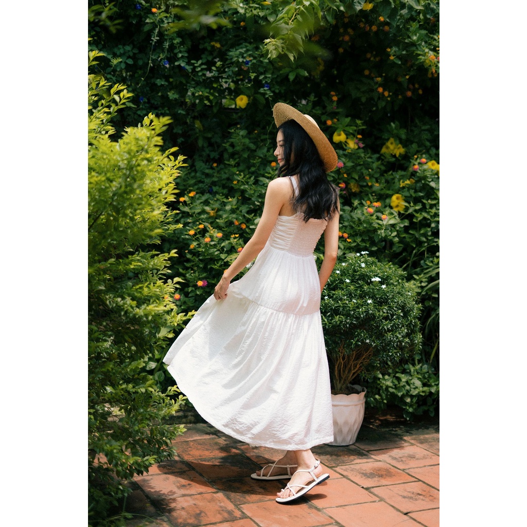 Váy 2 dây dáng dài nữ nhún ngực trắng MADELEN