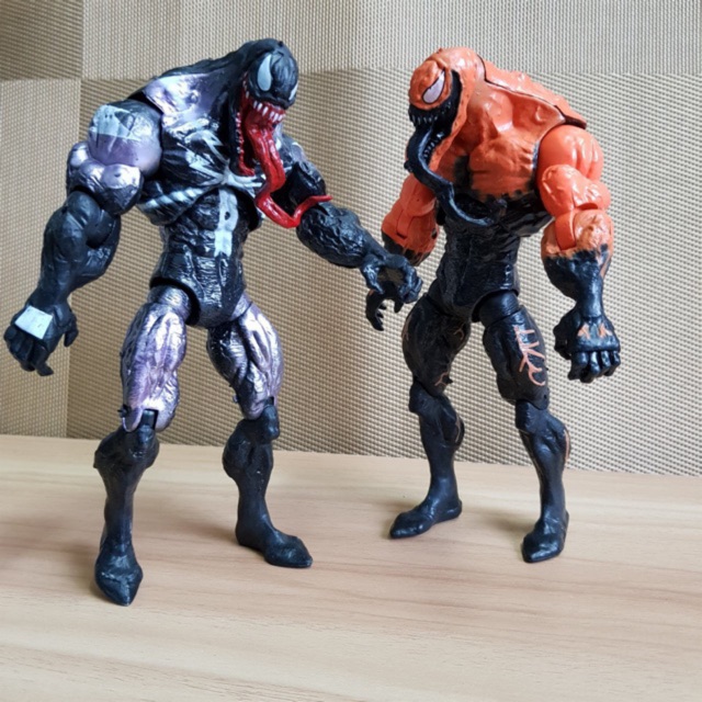 Mô Hình Venom bẻ khớp siêu đẹp