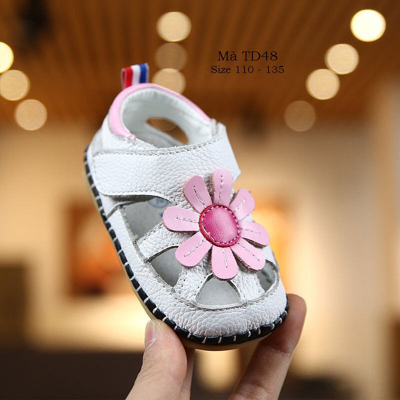 Giày sandal tập đi cao cấp cho bé gái 0 - 18 tháng da mềm đế chống trơn màu trắng dễ phối TD48