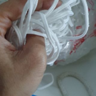 1 bó thun 10m dùng may mặc