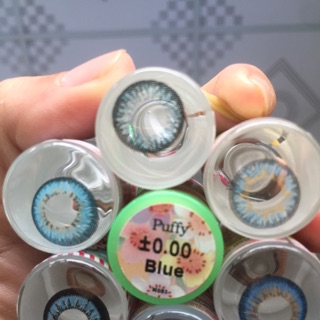 Lens không độ màu xanh dương