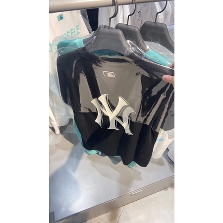 ÁO THUN NY ĐEN/ TRẮNG