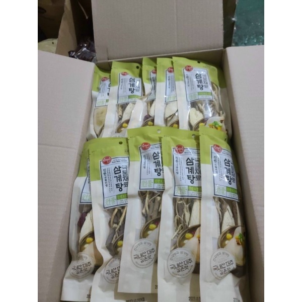 Gói Gia vị sâm hầm gà Jeongwon(70gr)