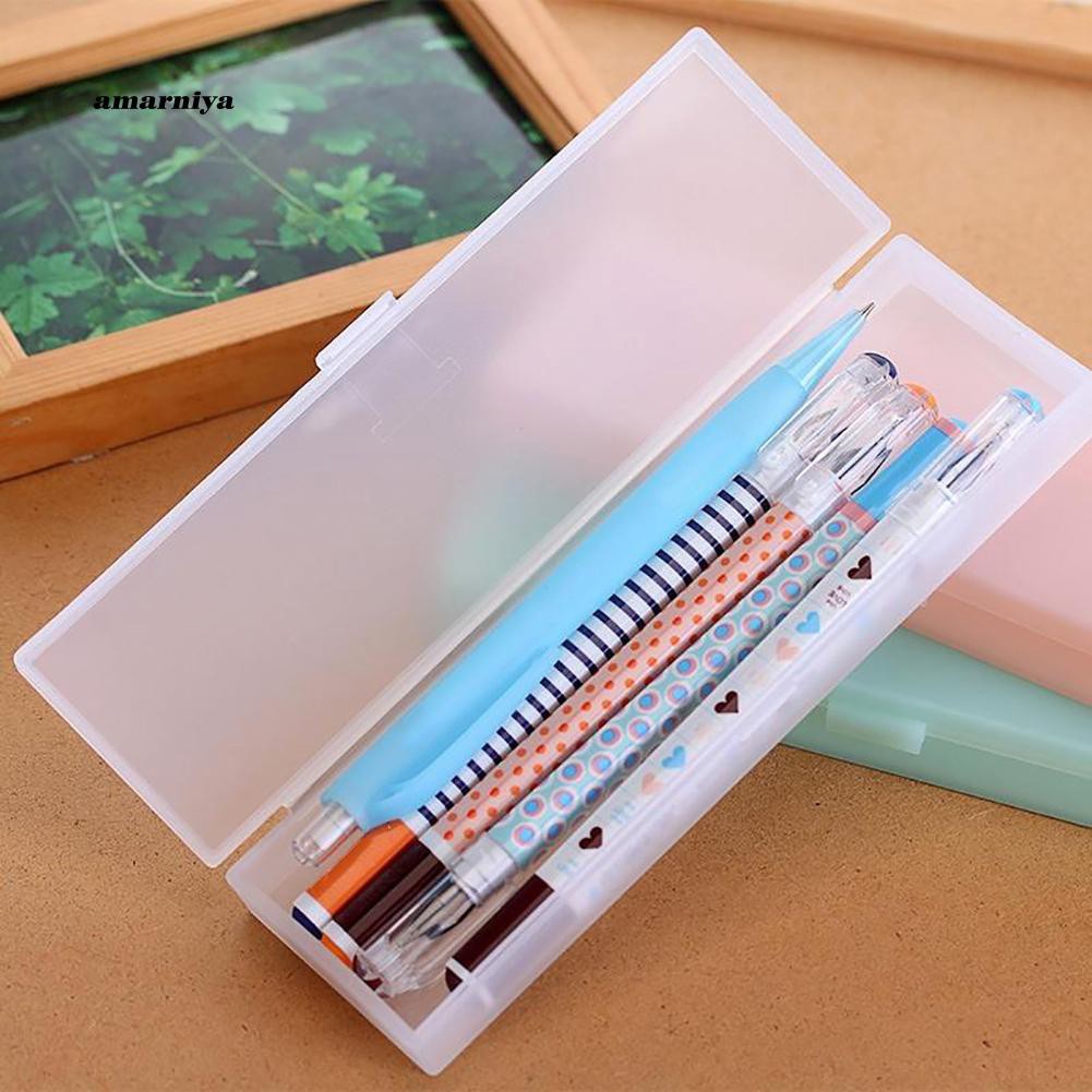 Hộp bút trong suốt họa tiết dễ thương