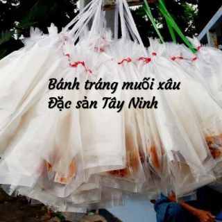 Bánh tráng muối xâu