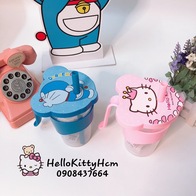 Ly nhựa Hello Kitty và Doremon