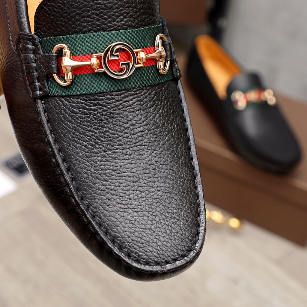 Giày lười nam da thật GUCCI GG GC thiết kế sang trọng và cao cấp với lớp da mềm thoải mái