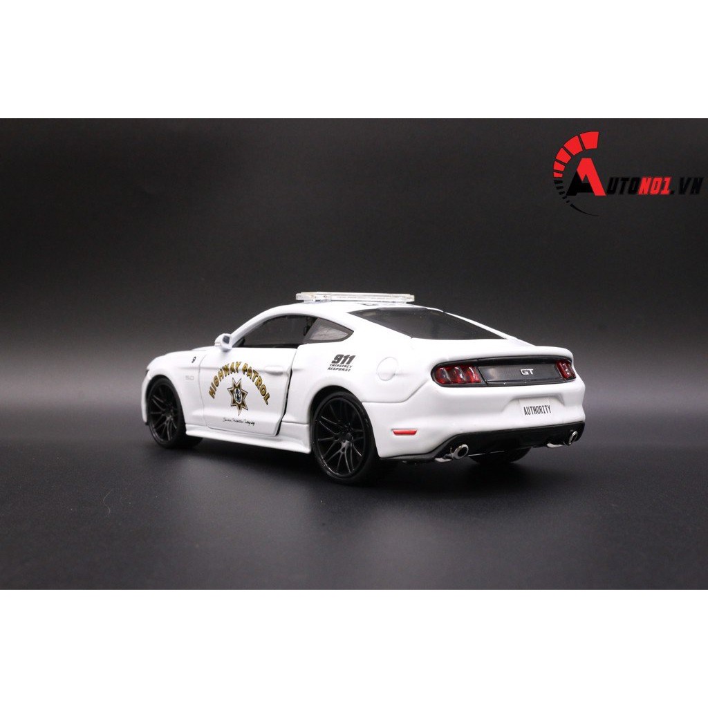 MÔ HÌNH XE FORD MUSTANG GT POLICE 2015 WHITE 1:24 MAISTO 4321