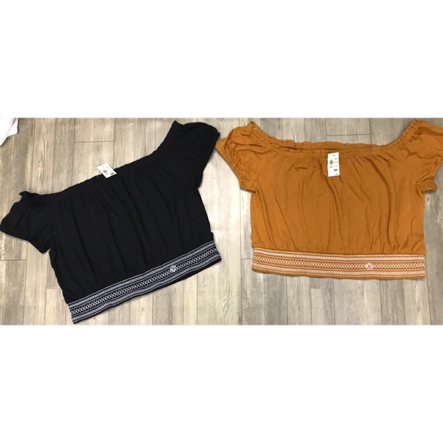 Áo croptop bẹt vai vnxk