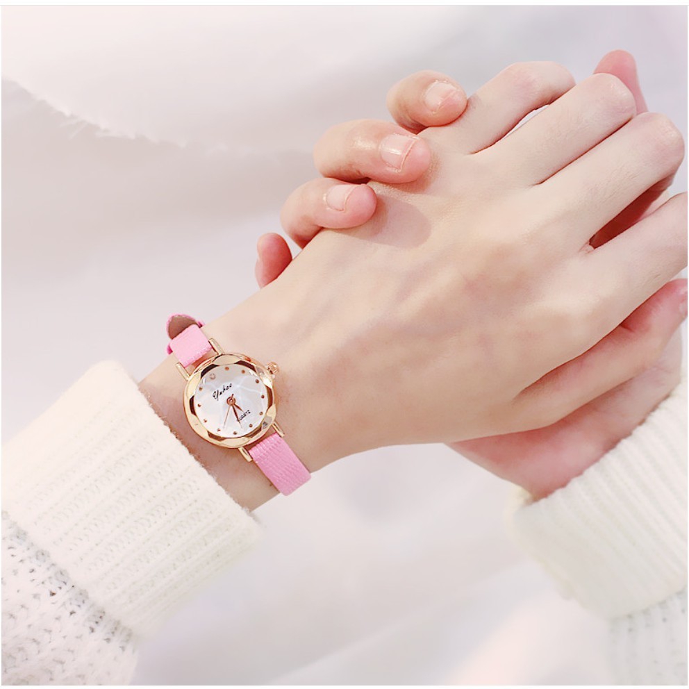 Đồng hồ nữ Yuhao dây da mặt tròn (Hồng phấn)