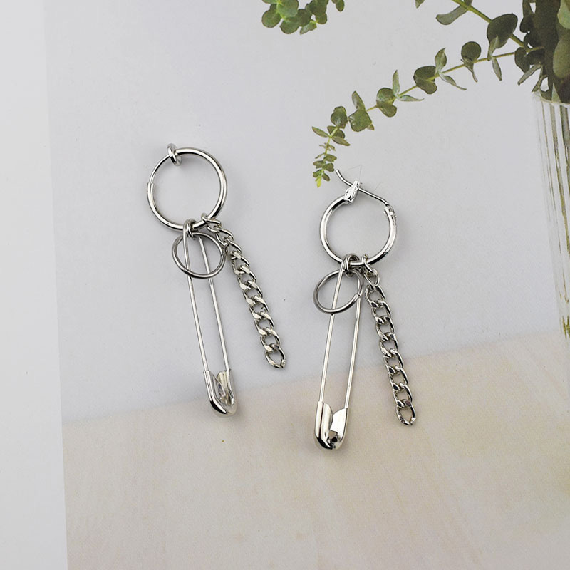 Hoa Tai Dáng Tròn Phối Tua Rua Thời Trang Cho Nữ