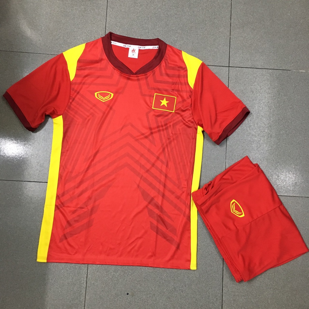 Bộ quần áo đá banh Tuyển Việt Nam đỏ DK 2021