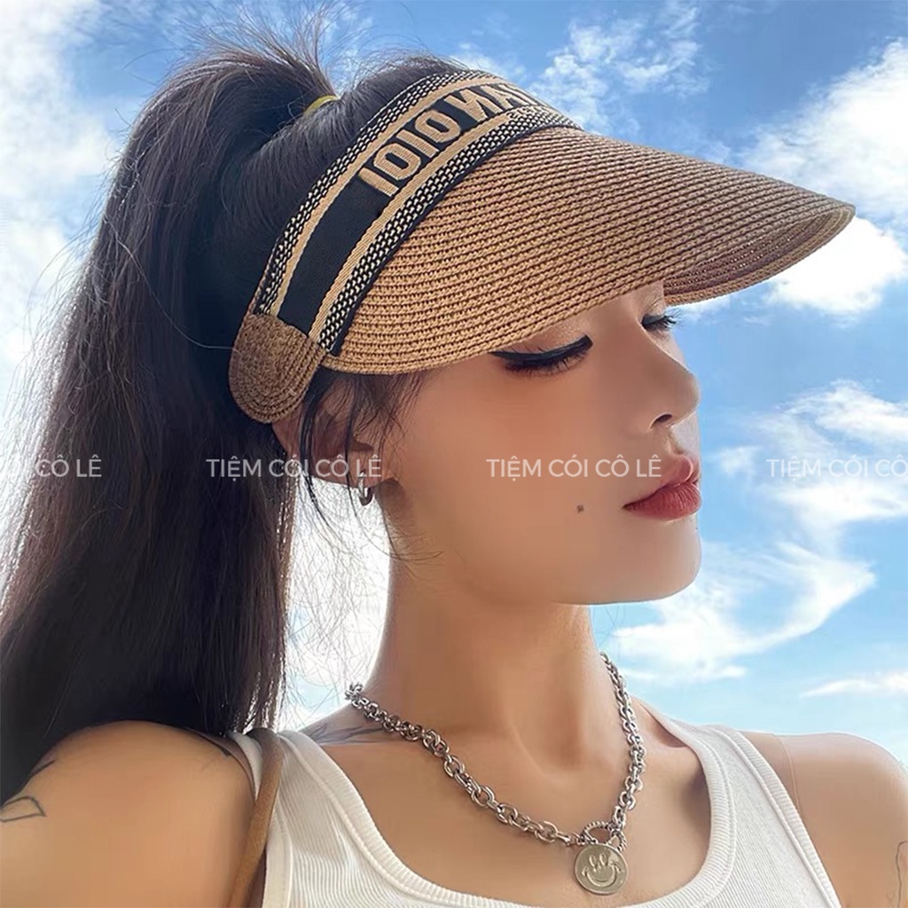 Nón cói đi biển nửa đầu vành trai rộng in chữ sang chảnh - Tiệm Cói Cô Lê