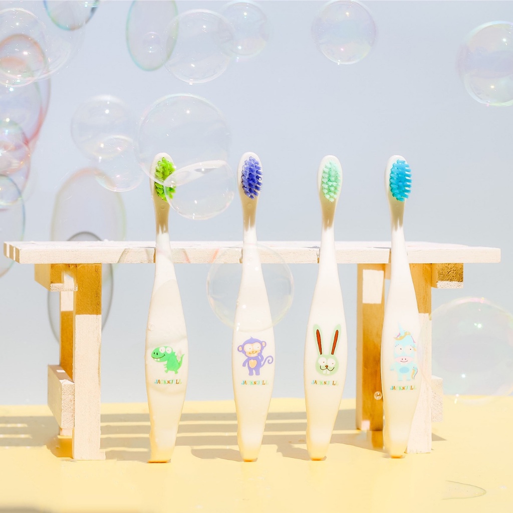 Bàn chải đánh răng cho bé, bàn chải đánh răng organic Jack N'Jill cho bé bằng sợi lông y tế mềm