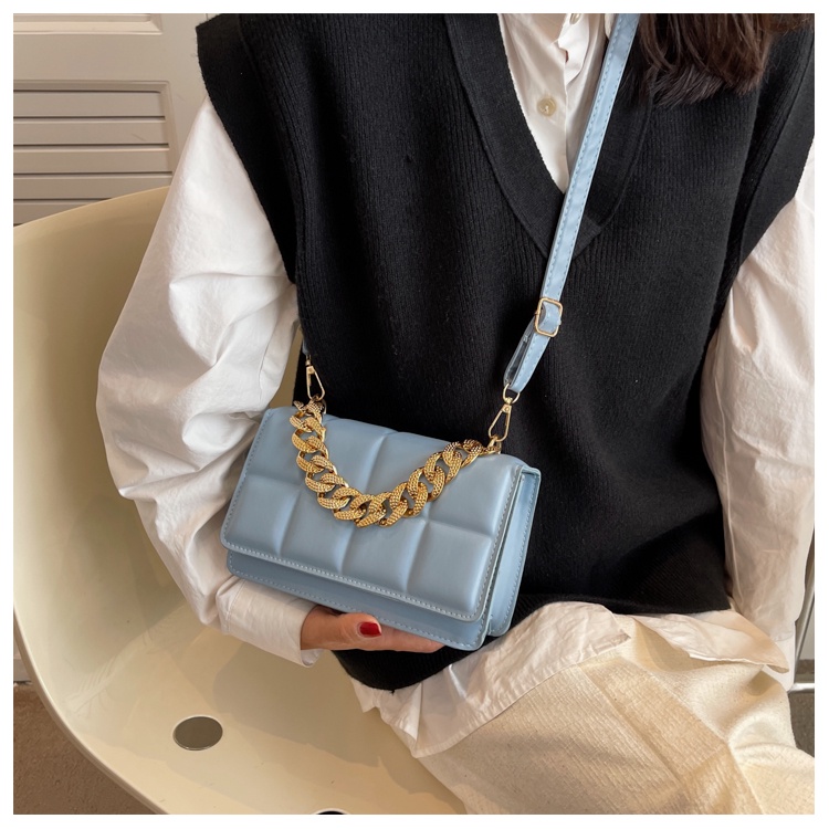 Túi Đeo Vai Hình Vuông Cỡ Nhỏ Phối Dây Đeo Sợi Xích Thời Trang 2022 Mới Cho Nữ