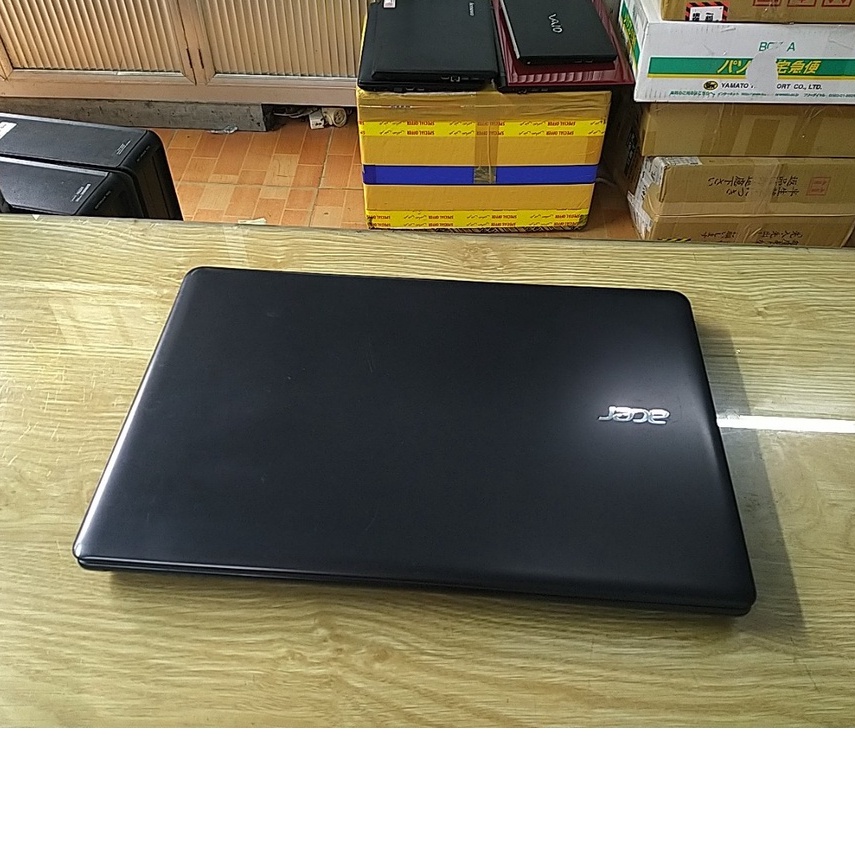 Laptop Acer Aspire E1 472
