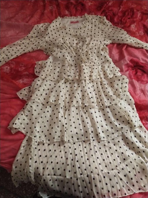 Váy tầng xinh- kèm ảnh khách chụp  mã 041