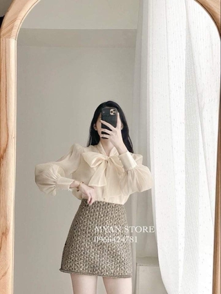 Mẫu mã đẹp cho chị e đây ạ Áo sơ mi tay bồng cổ nơ khuy ngọc tiểu thư _