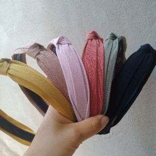 Cài tóc người  lớn nhiều màu.